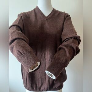 Alfani Men's V- Neck 100% Pure new Italian Merino Extra Fine Size Large.